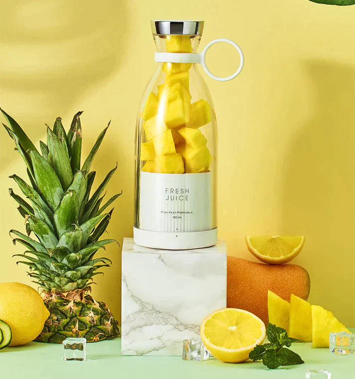 Fresh Juice Blender™ - Portable  Refreshment in Motion